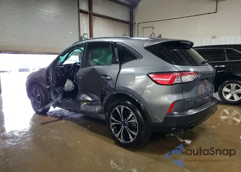 2022 Ford Escape Se z USA, uszkodzony, nr VIN 1FMCU0G60NUB15527